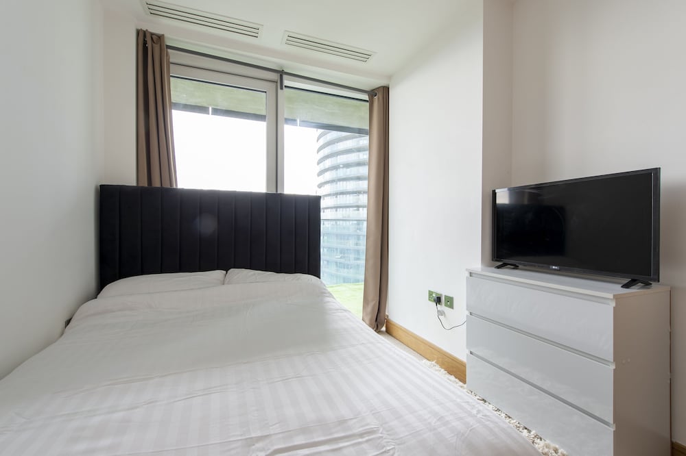 Apartment - Canarywharf - City of London - Sleeps4