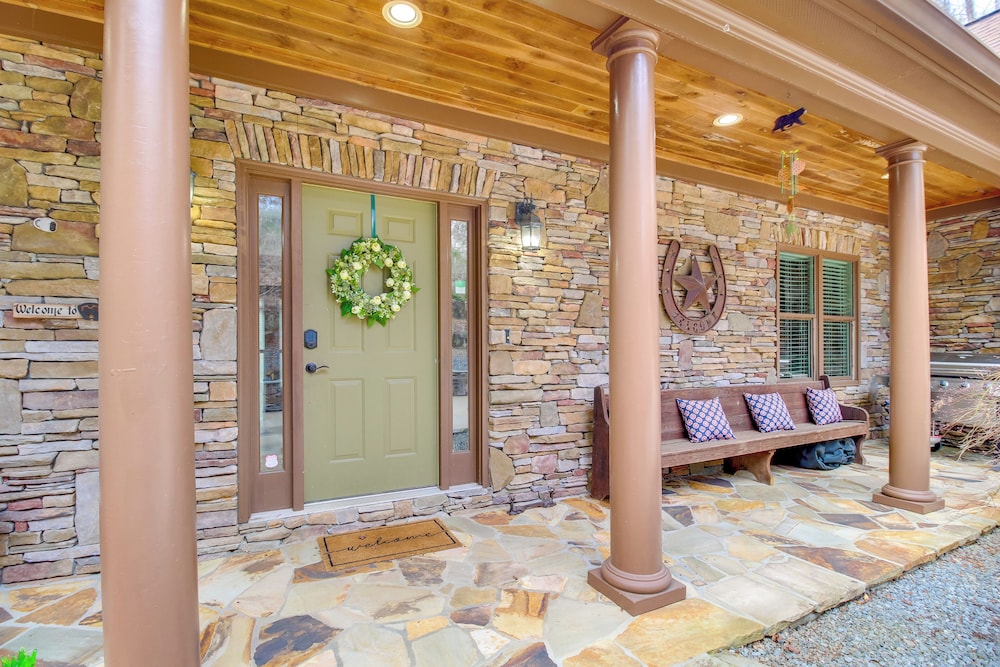 Game Room & Fire Pit: Riverfront Home in Ellijay!