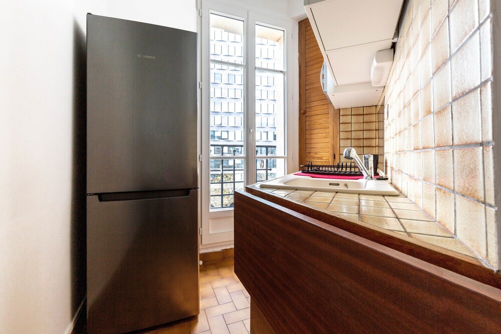 Zola Riverview Great 2 Bedroom in Paris