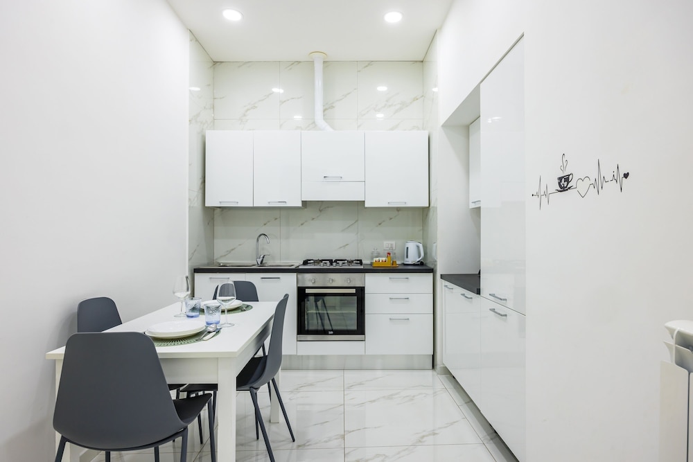 Marcellino Comfort House by Napoliapartments