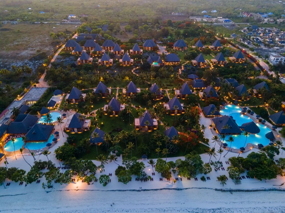 Kiwengwa Vacations - Neptune Pwani Beach Resort Spa Zanzibar - Property Image 107