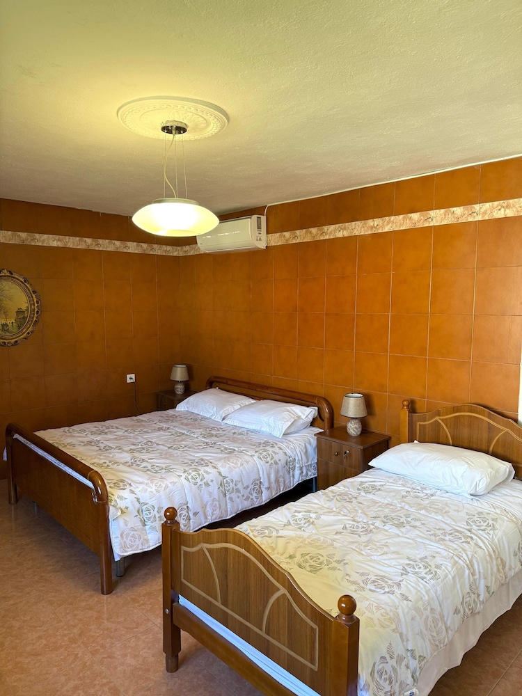 Shkodra Guesthouse