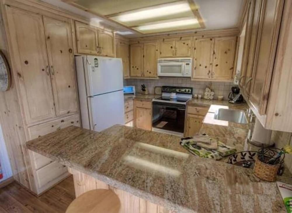 2186 Morro Drive 3 Bedroom Home