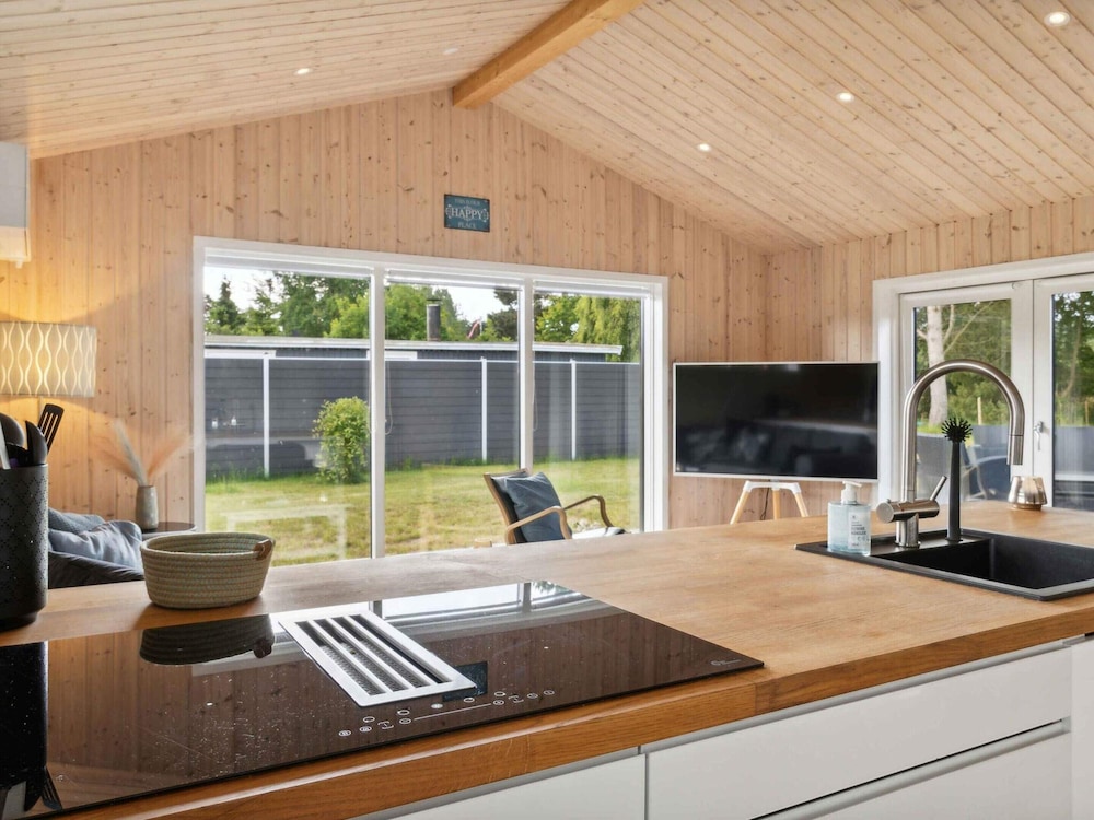 5 Star Holiday Home in Vaeggerlose