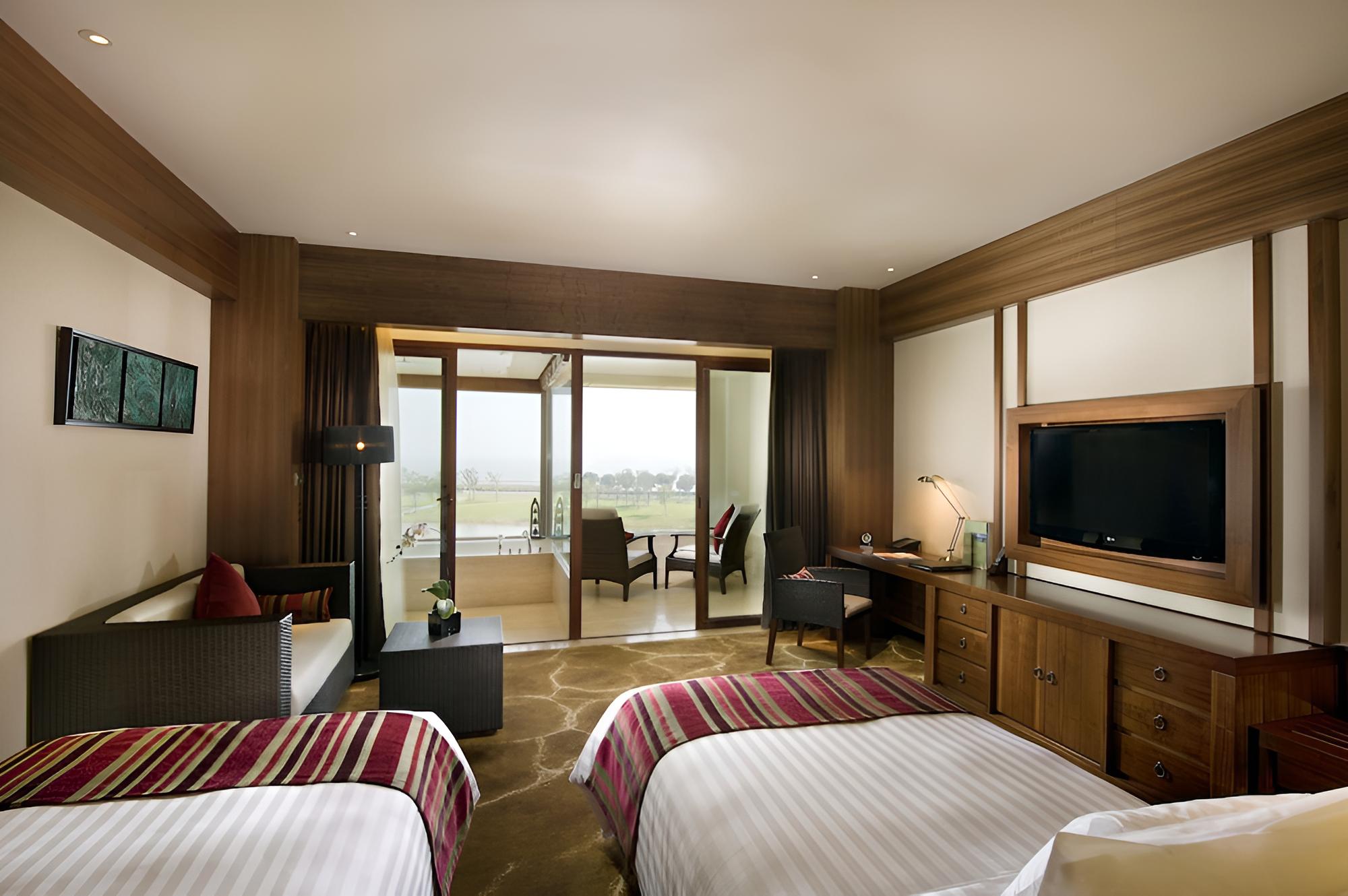 Toaytt hotel & resorts