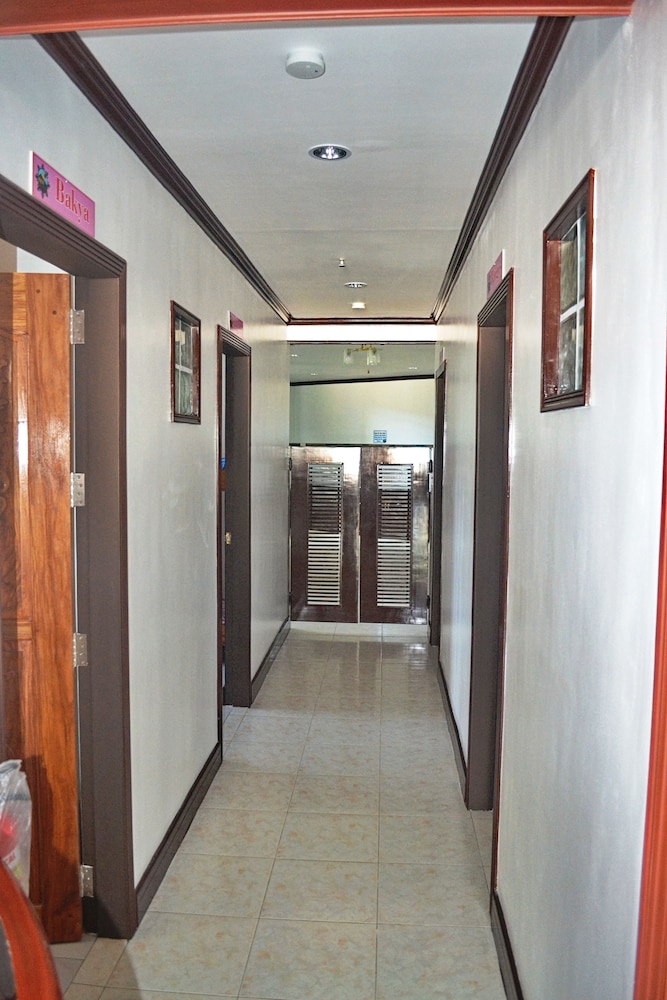 Mayon Backpackers Hostel