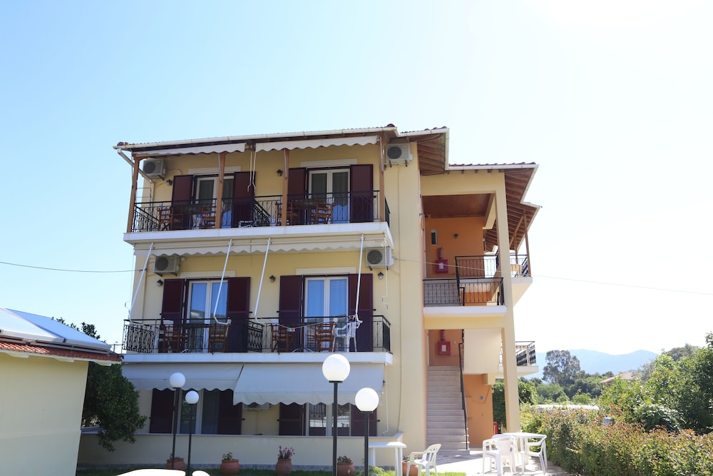 Christina Studios