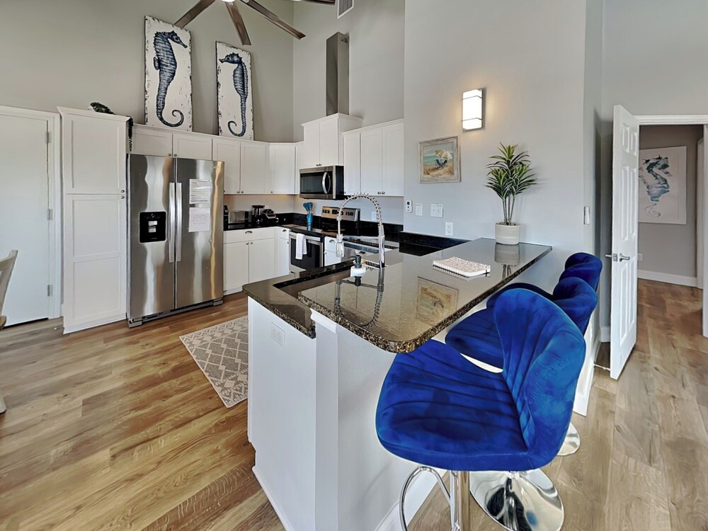 Inn at Bleu Estuary by Miss Kitty’s