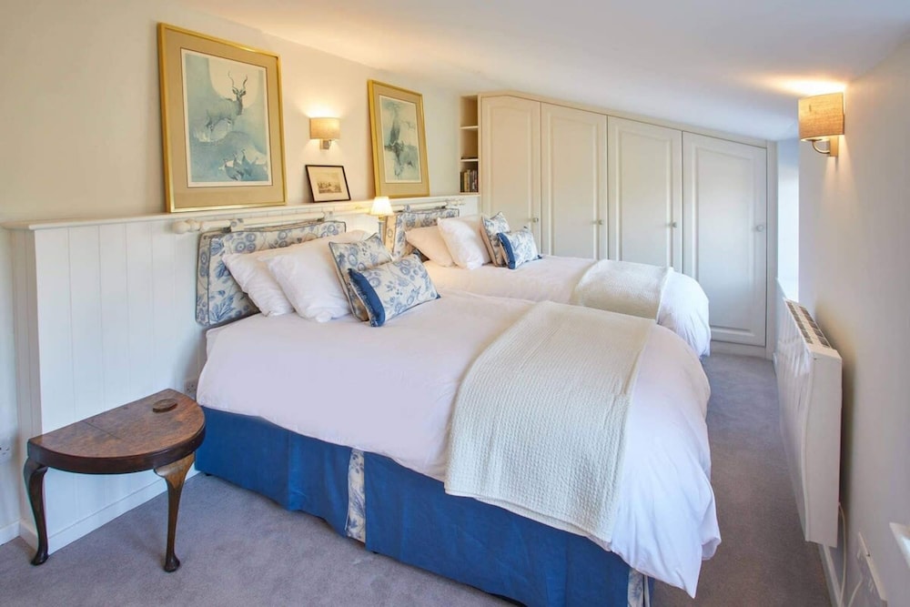Host Stay Tithe Cottage