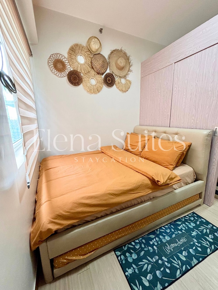 Aesthetic Cozy Stay With Ps4, Netflix & Coffee Nook - Elena Suites Staycation