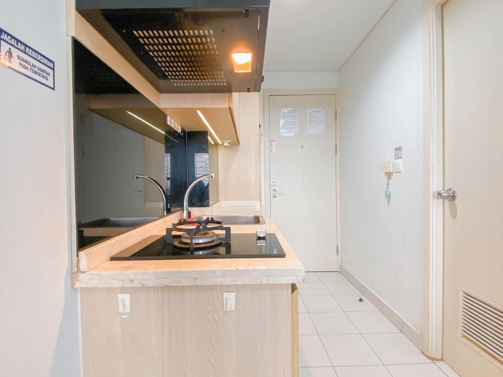 Comfy And Tidy Studio At Patraland Urbano Apartment