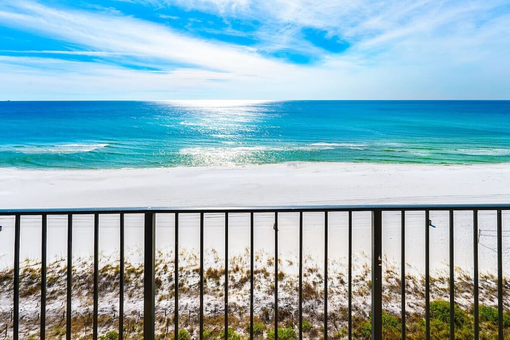 Gulf Serenity Romantic Oceanfront Edgewater T3