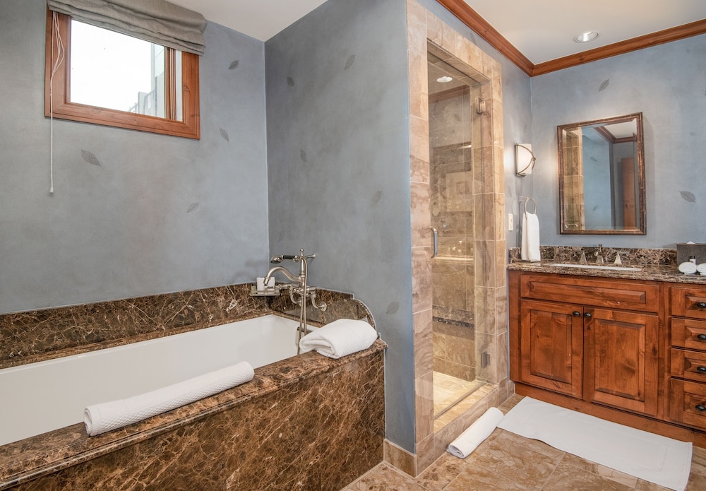 Vail Ski Resort Ritz Carlton Vacation Rentals