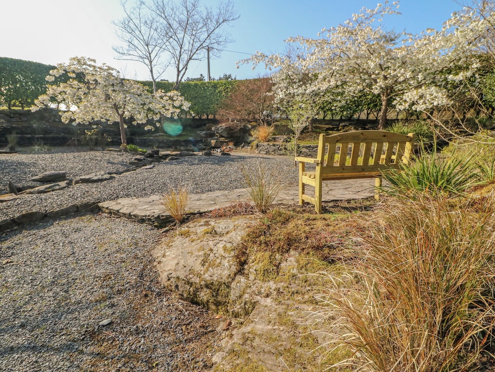 Bluebell House and Gardens