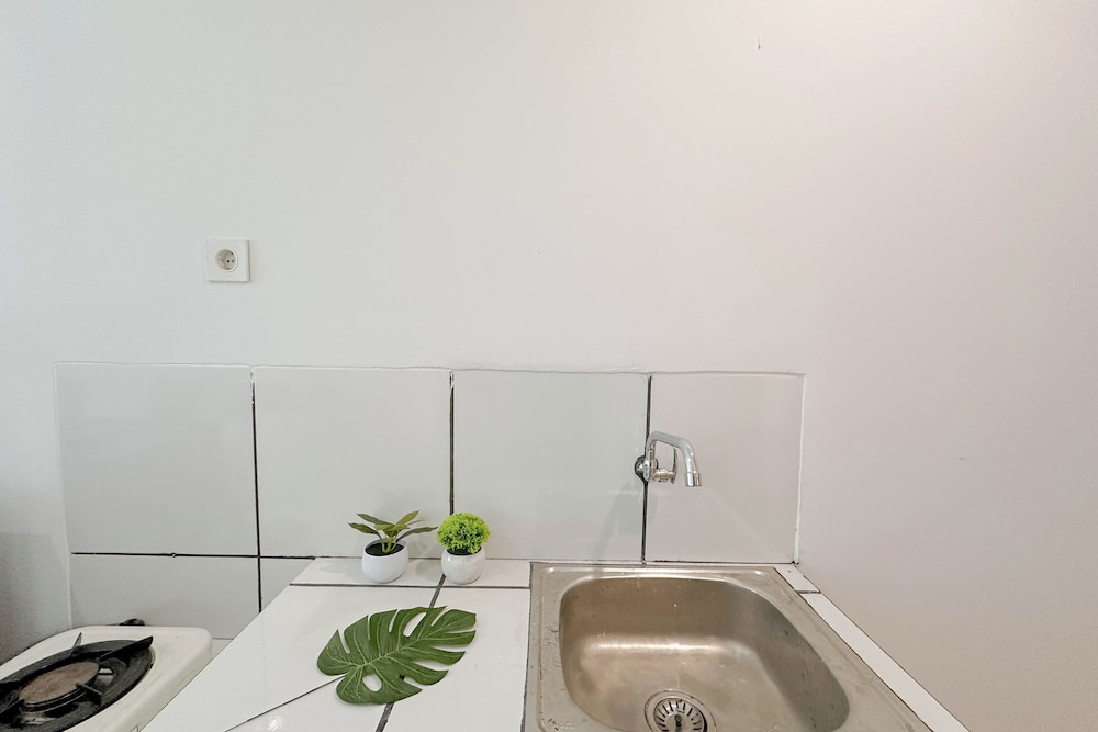 Simple Style Studio At The City Square Surabaya Apartment