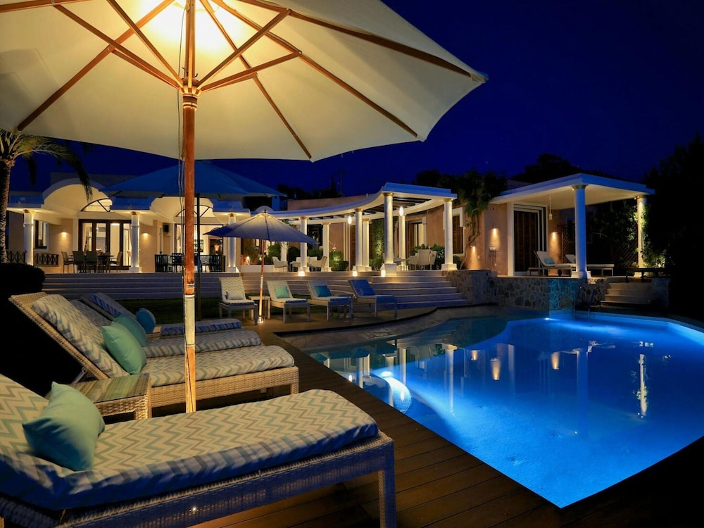 Holiday Home With Charming Patio