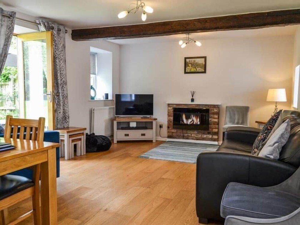 The Old Granary - Holiday Cottage