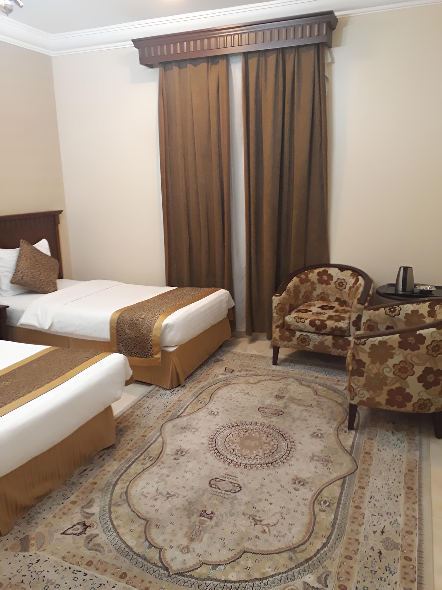 Hayat Radhwa Hotel