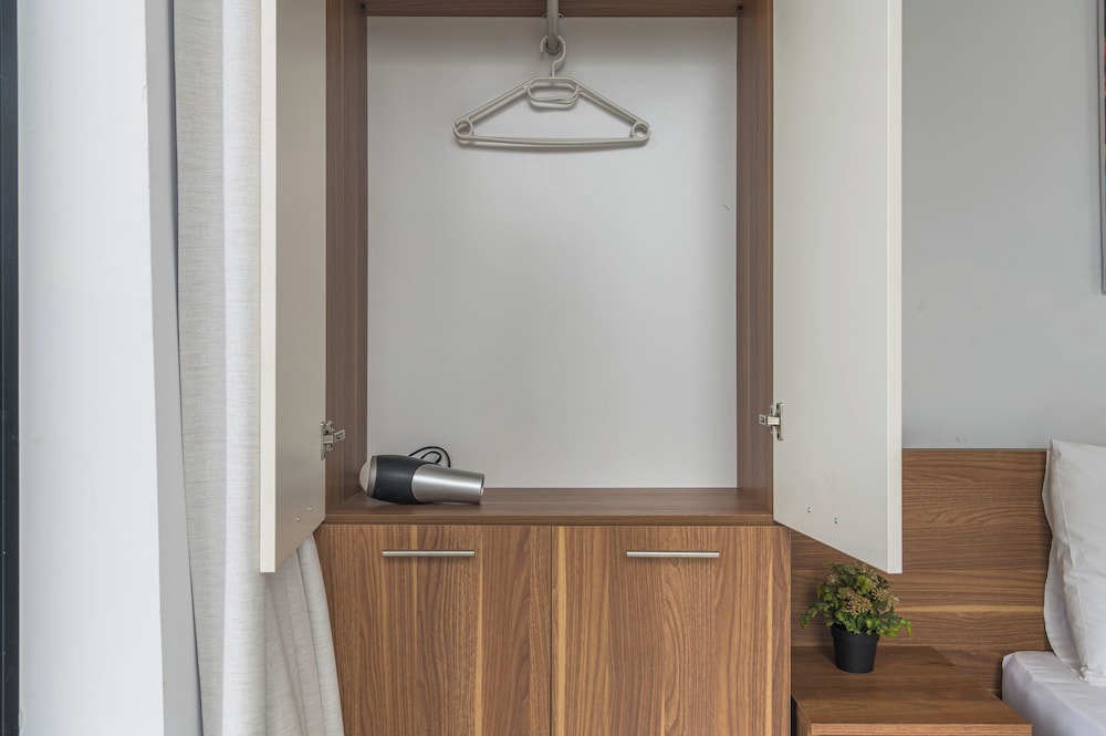 Gate 9 Tower -Studios & Apts Mar Mikhael