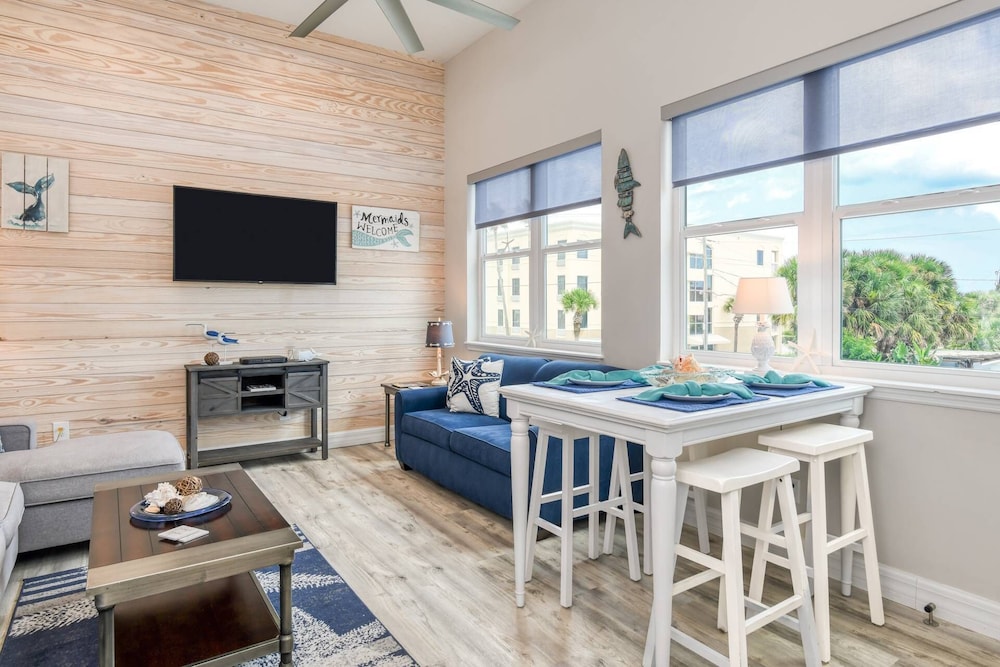 Oceans 13 Condo C