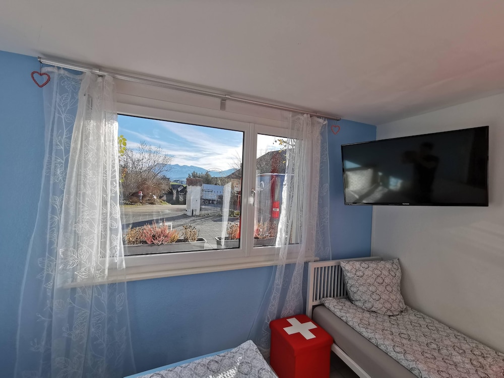 Comfortable mountain view apartment near Lucerne