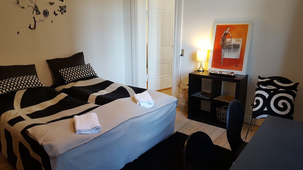 Classic Copenhagen City Apartment