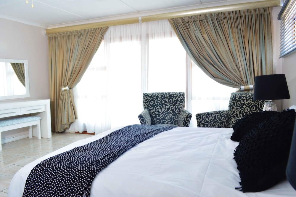 Empoza Seaview Guesthouse