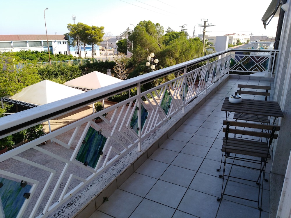 Photo 41