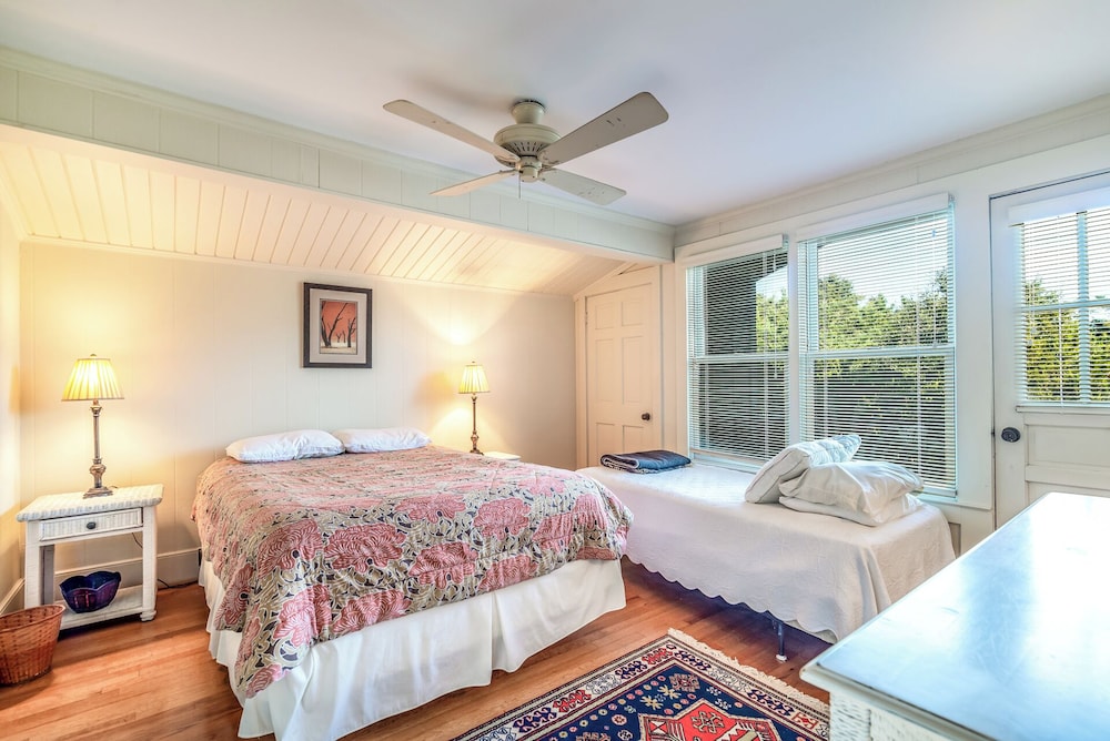 Lachicotte Vacation Rentals