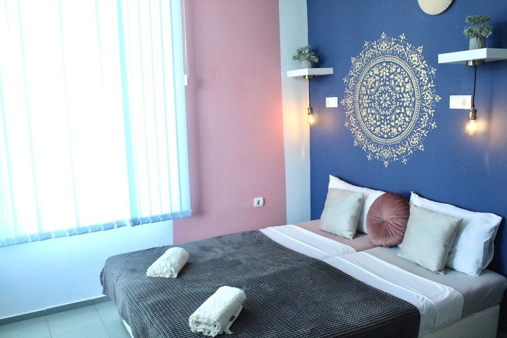 SUNSET ART HOTEL