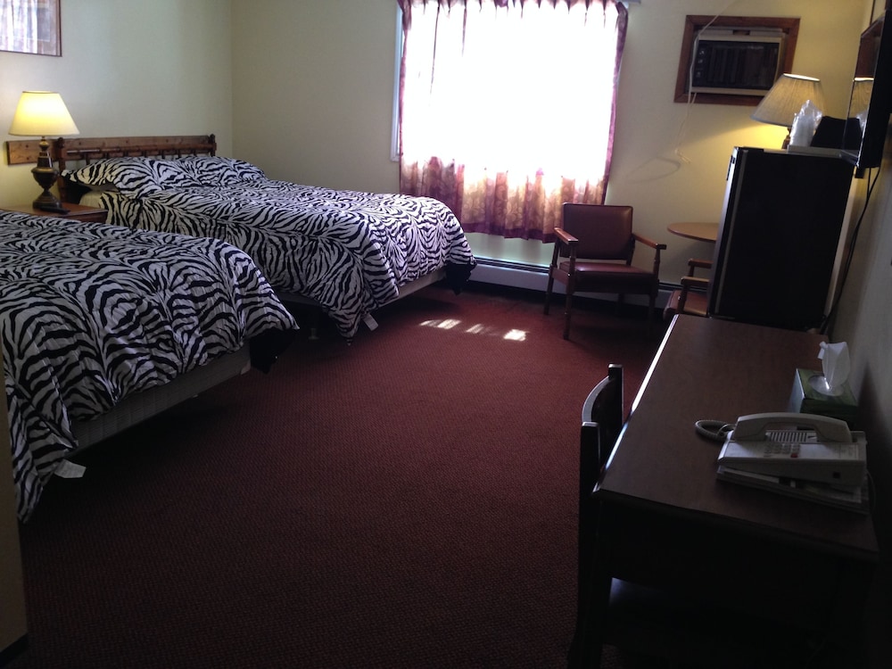 Englehart Inn