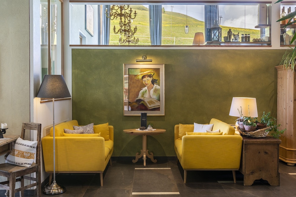 Berghotel Jochgrimm - Your hoome in the Dolomites