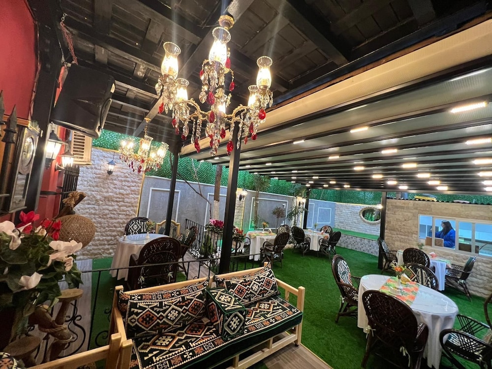 Moda Suit - Image 16