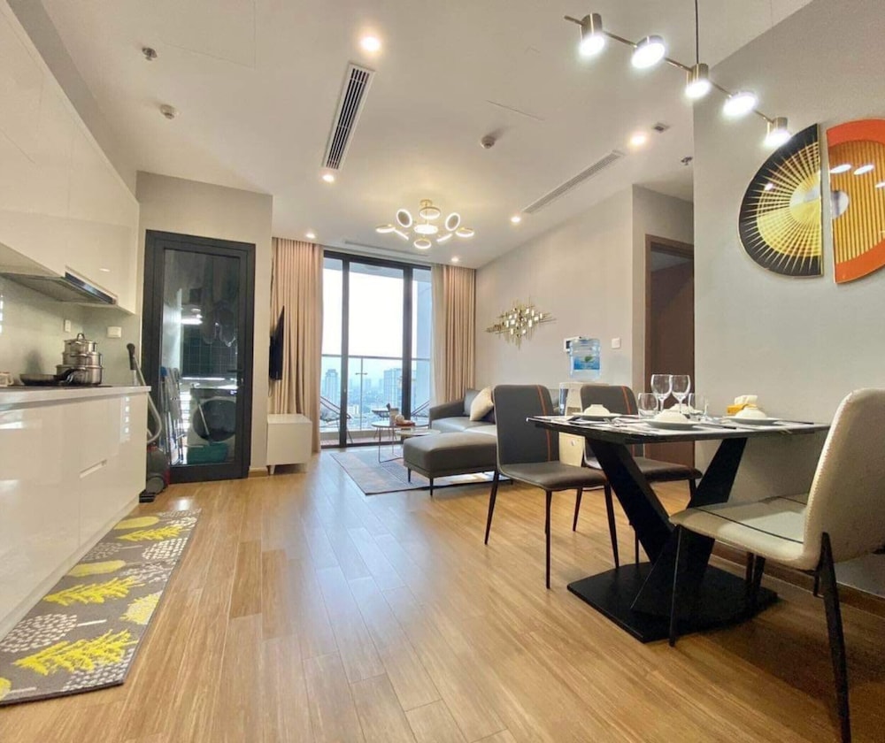 Vinhome SkyLake - Service Apartment