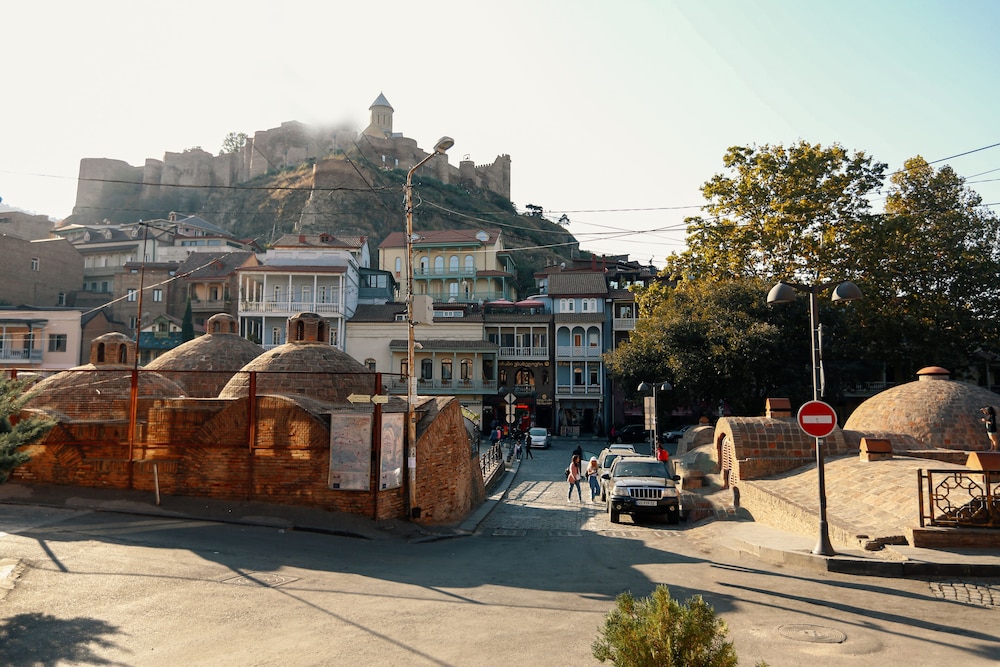 1 Bedroom Apartment near Sulfur Baths view 3