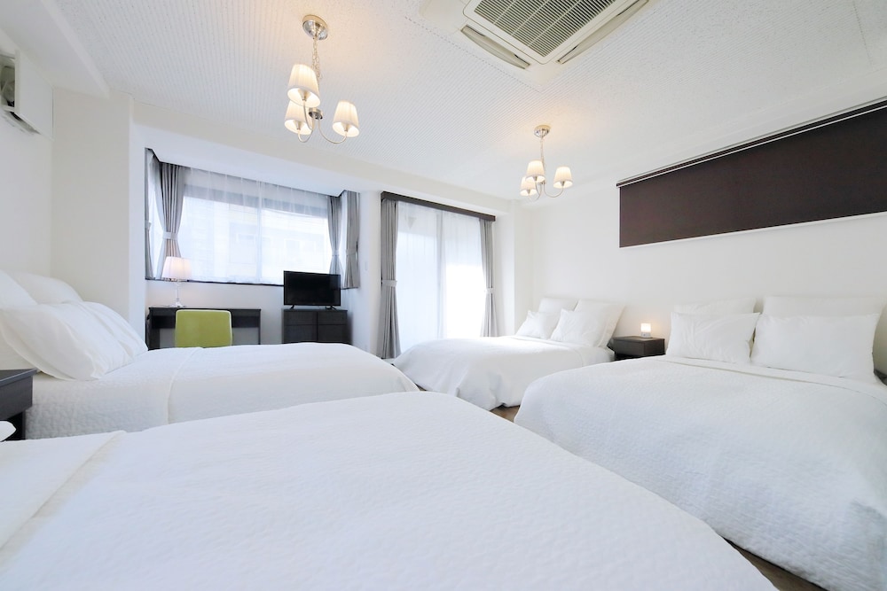 Osaka Namba Rakuraku Hotel