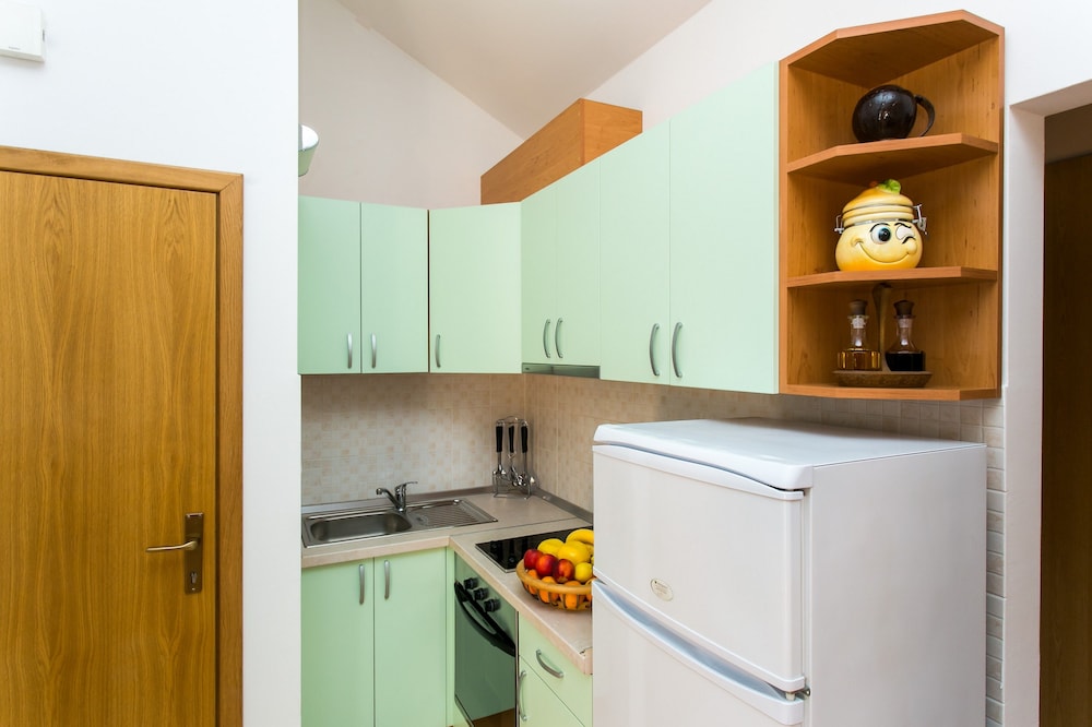 Apartments Miramare & Campara