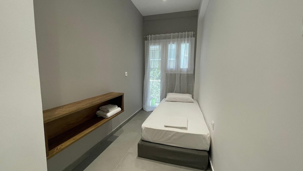 Eunoia Apartment - At062