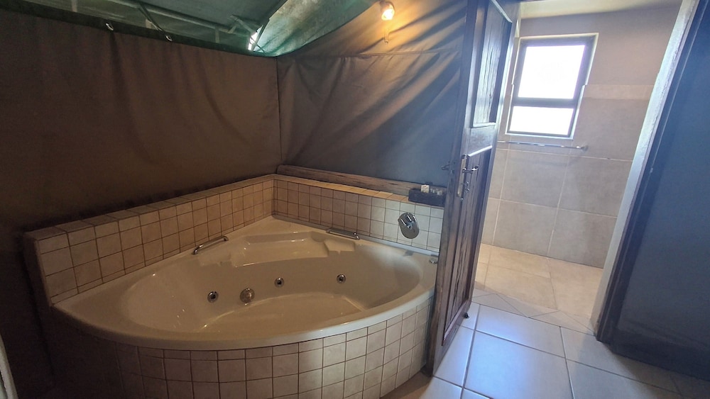 Mattanu Private Game Reserve