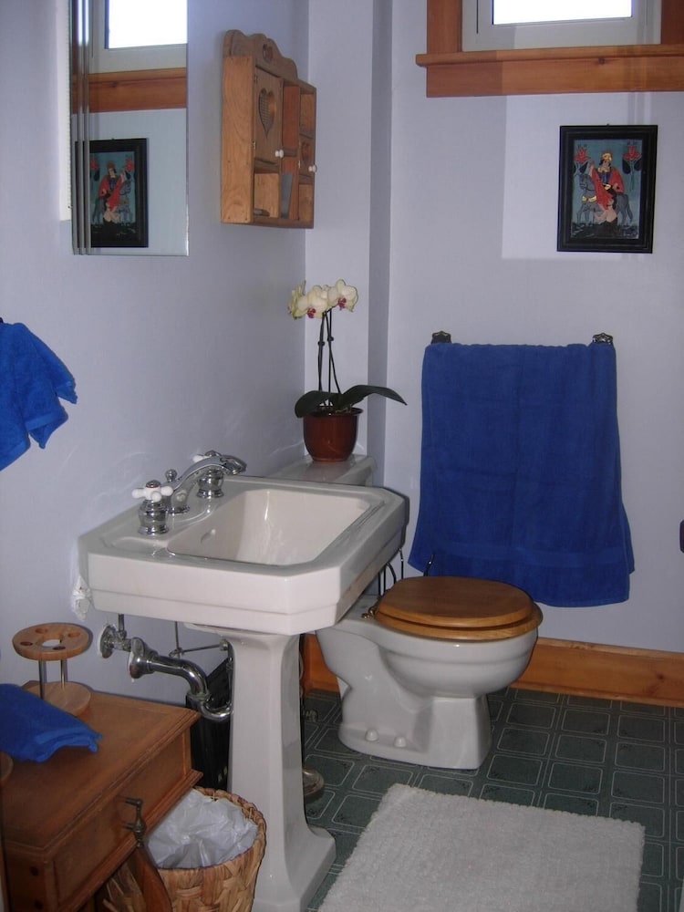 Koch Haus Bed & Breakfast
