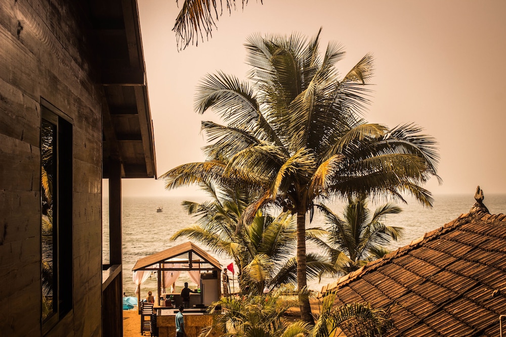 The Spot Beach Hotel
