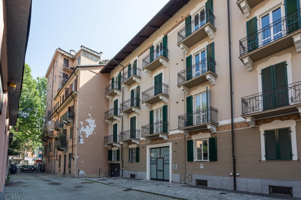 Quiet House in Cit Turin by Wonderful Italy view 4