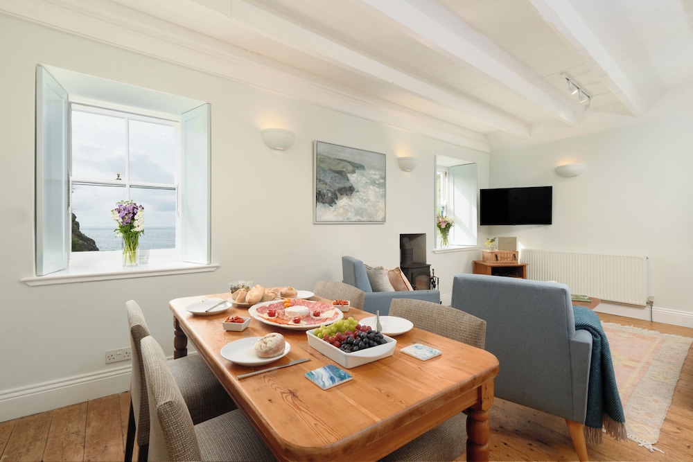 Cove Cottage