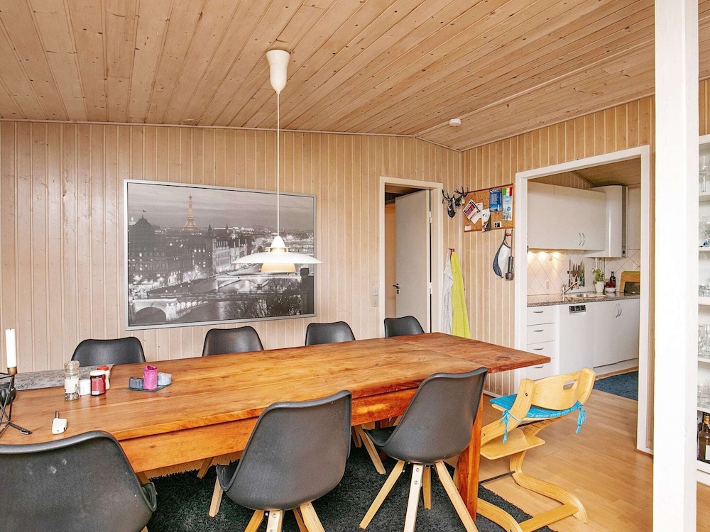 8 Person Holiday Home in Blavand