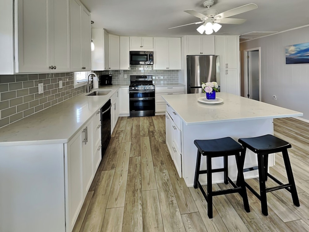 Unforgettable Memories by Topsail Realty