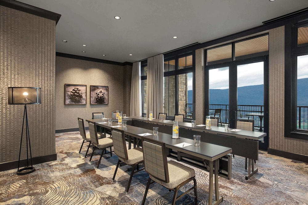 Cloudland at McLemore Resort Lookout Mountain, Curio by Hilton - Property Image 129
