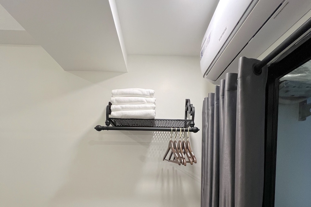 Travelier Hostel