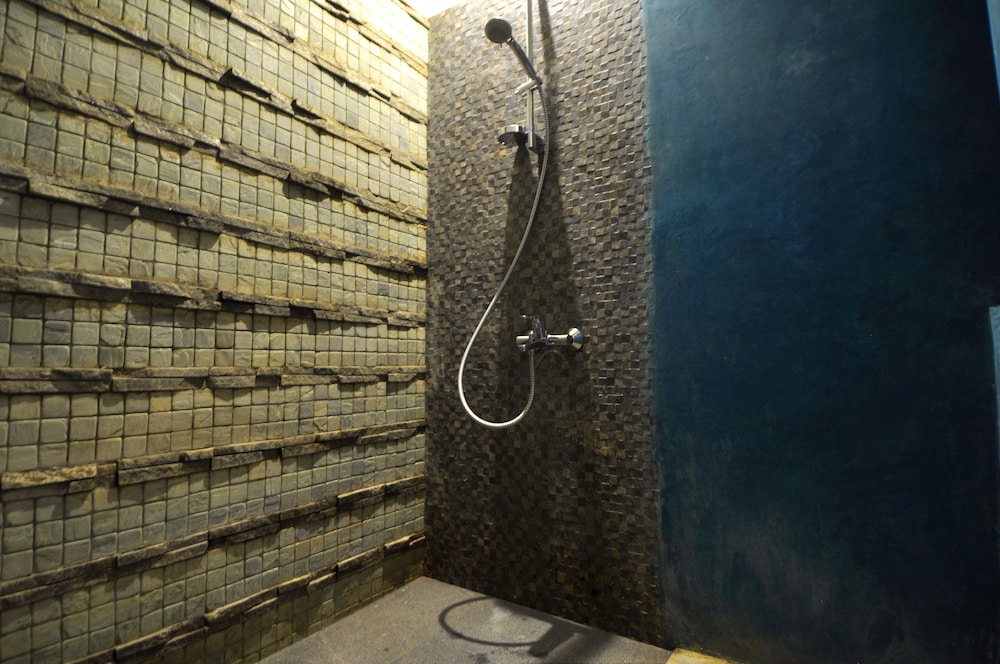 Clock Inn Dehiwala - Hostel