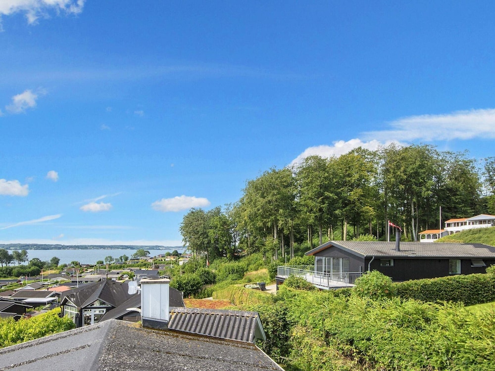 8 Person Holiday Home in Aabenraa view 5