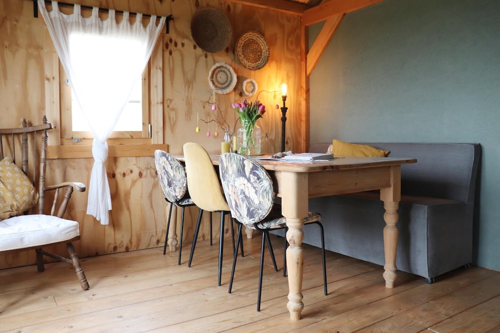 Frisian Hideaway With Style